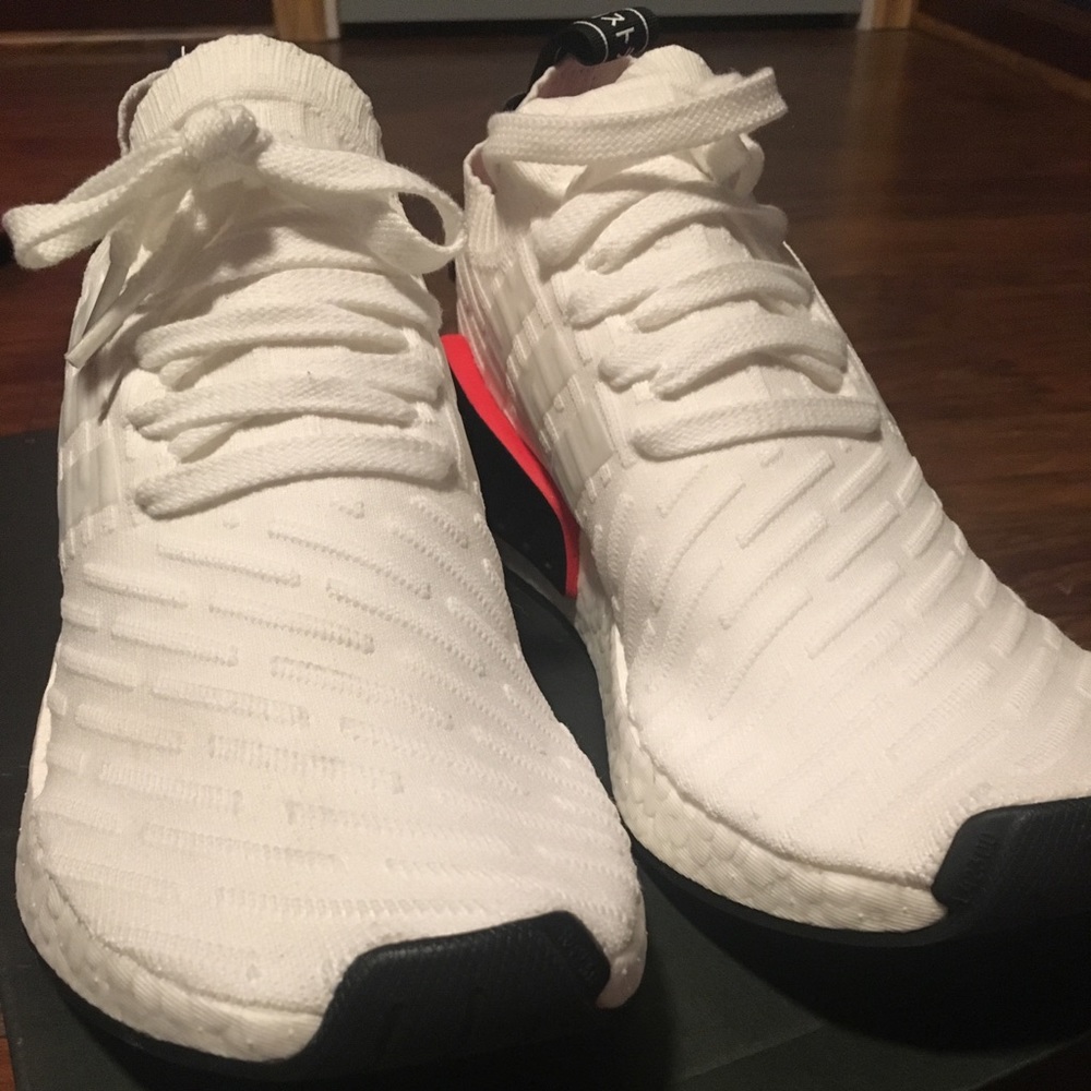 Nmd r2 primeknit
